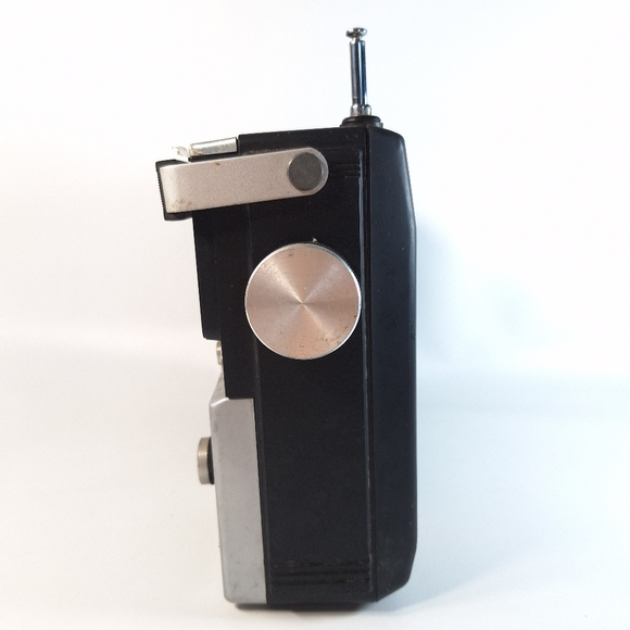 Vintage Strauss Model JM-&212 Multi Band Radio - Picture 6 of 12